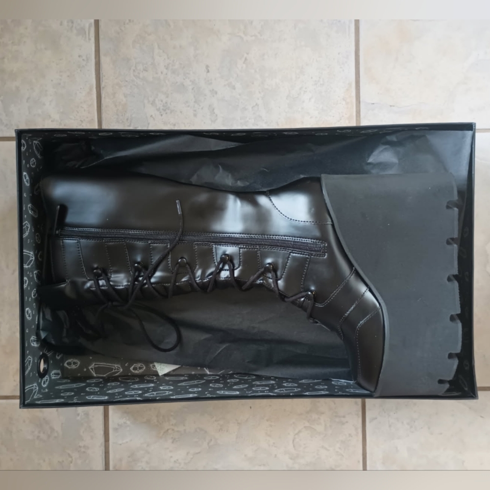 Killstar - Lugosi Black Combat Lace-Up Boots - Picture 5 of 10